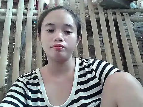 sophie 193 online show from July 14, 2026, 4:39 am