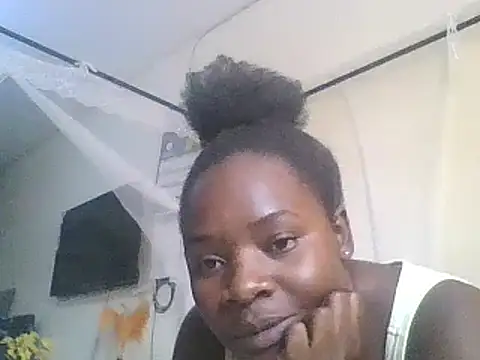 Snapshot of cassie_reborn001 chatting on July 29, 2026, 10:03 am cassie reborn001 online show from July 29, 2026, 10:03 am