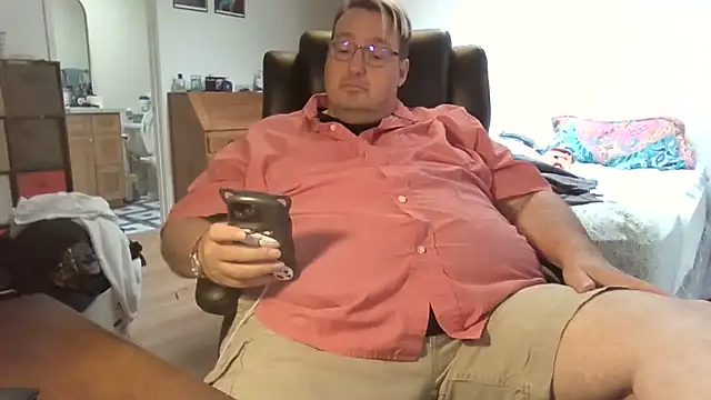wrenvx online show from July 14, 2026, 10:27 pm