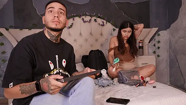 GabbyAndDominic online show from July 3, 2026, 12:22 pm