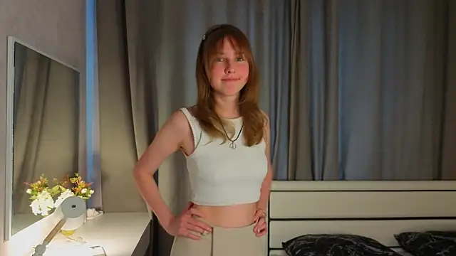 SunnySikarskie online show from June 30, 2026, 4:12 am