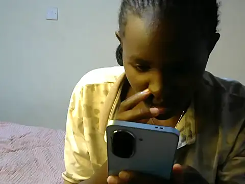 Snapshot of shypretty chatting on June 20, 2026, 5:29 pm shypretty online show from June 20, 2026, 5:29 pm