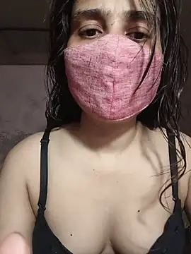Xoogril online show from July 4, 2026, 6:42 am
