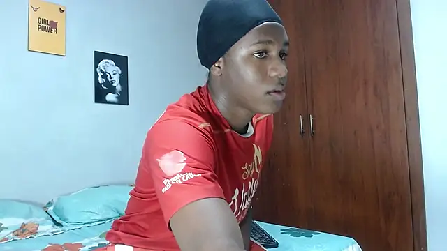 lukyblue1 online show from June 22, 2026, 7:11 pm