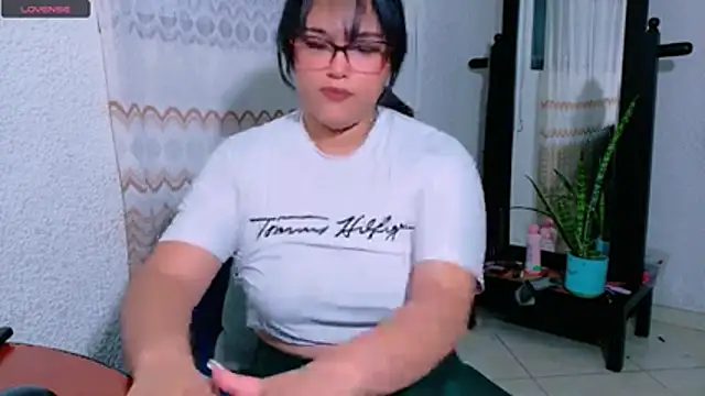 Zoe 2716 online show from July 18, 2026, 1:47 am