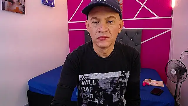 Cesirry  online show from July 23, 2026, 2:35 pm