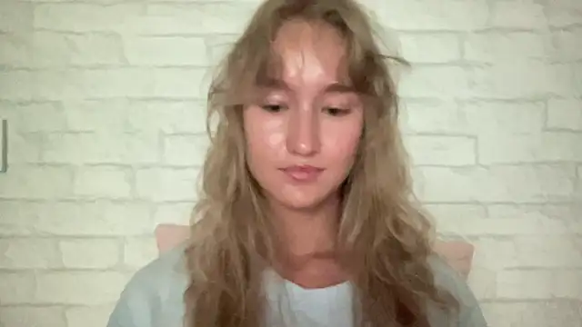 MissMillyx online show from June 22, 2026, 5:48 am