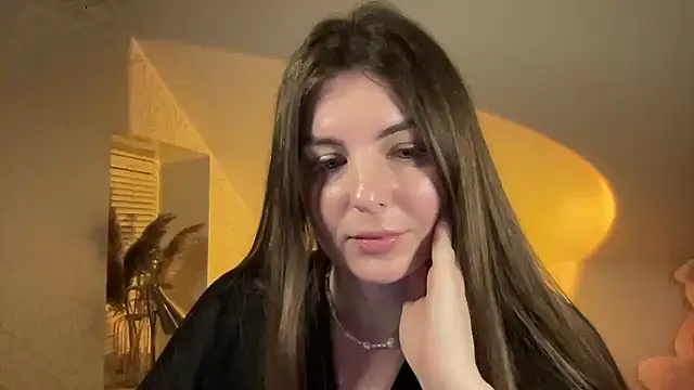 Snapshot of Velenne chatting on June 26, 2026, 10:26 pm Velenne online show from June 26, 2026, 10:26 pm