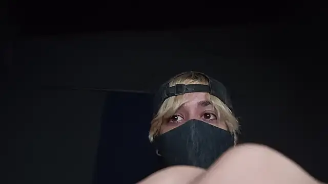 AxelRogue online show from June 24, 2026, 6:12 am