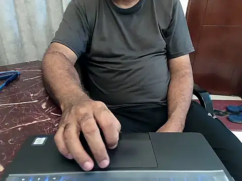 desipapaxx online show from July 4, 2026, 5:28 pm