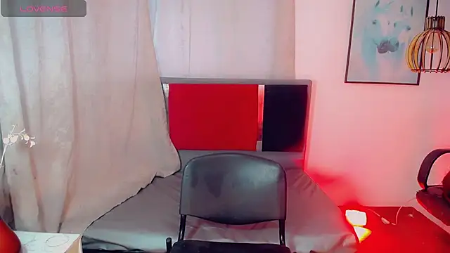 natalie vegas  online show from July 21, 2026, 11:33 am