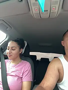 crazzy-couple online show from June 23, 2026, 3:43 pm