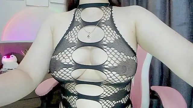 katty baobei2005 online show from July 15, 2026, 4:58 pm