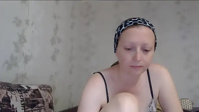 Foxyy Helen online show from June 29, 2026, 5:23 pm