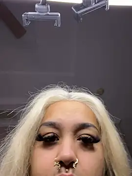 Snapshot of sweet_cataleya12 chatting on August 8, 2026, 12:06 am sweet cataleya12 online show from August 8, 2026, 12:06 am