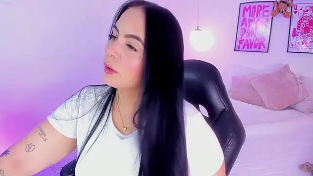 camilaa7 online show from July 4, 2026, 7:26 am