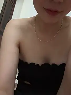Aria Maya online show from July 5, 2026, 1:07 pm