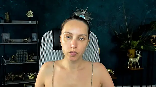ErinWise online show from July 22, 2026, 8:27 am