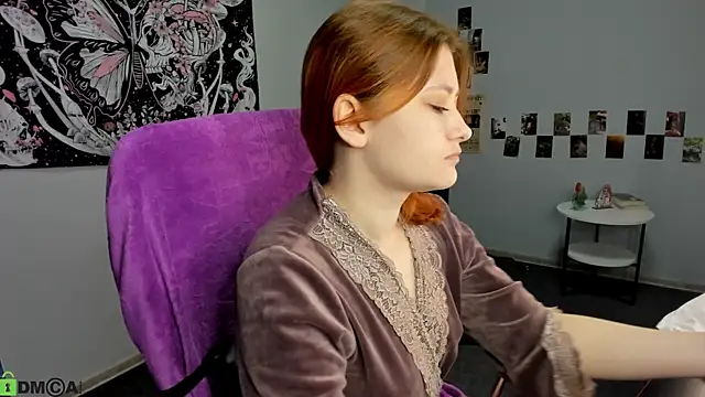 Velvet-Flame online show from July 22, 2026, 2:46 am