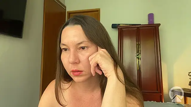 kittycat4you online show from December 16, 2025, 6:39 am