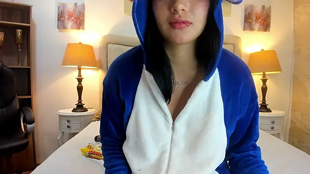 Luna black19 online show from July 10, 2026, 12:49 pm