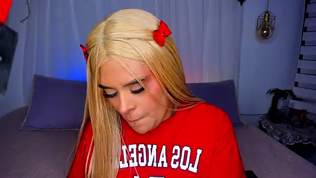 Sofi cortes online show from June 24, 2026, 4:44 am