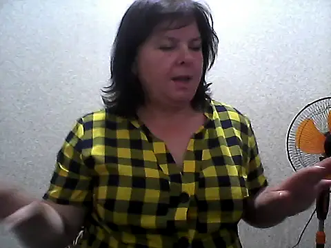 HannahAna39 online show from July 6, 2026, 3:03 pm
