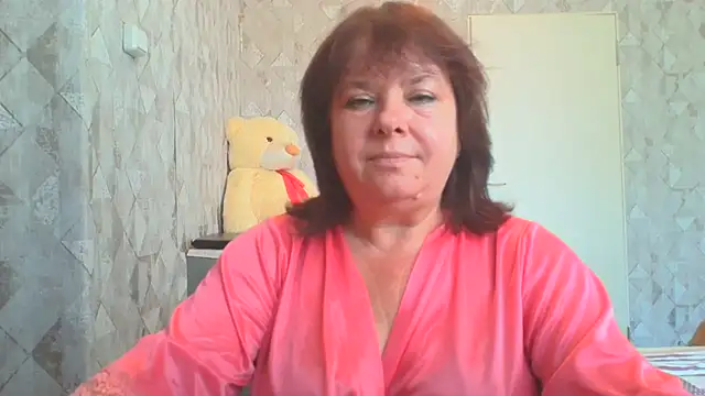 HannahAna39 online show from August 7, 2026, 6:41 am