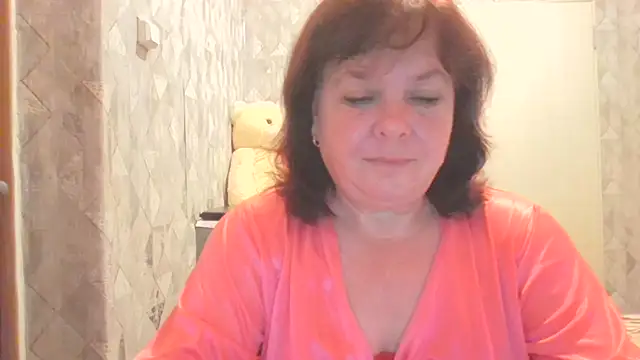 HannahAna39 online show from August 6, 2026, 6:36 pm