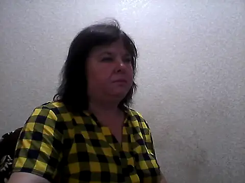 HannahAna39 online show from July 3, 2026, 8:43 am
