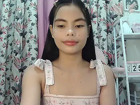 urprettyjane4u online show from July 24, 2026, 10:28 pm