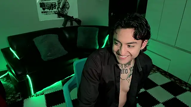 TylerBurden1 online show from July 5, 2026, 9:10 pm