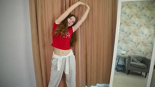 WillowLaigle online show from June 26, 2026, 3:12 am