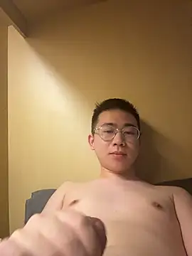 slutpuppy  online show from July 8, 2026, 4:07 pm