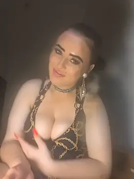 cherrybabyxxxx online show from June 28, 2026, 5:41 pm
