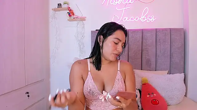 Aishajb 02 online show from July 2, 2026, 5:41 pm