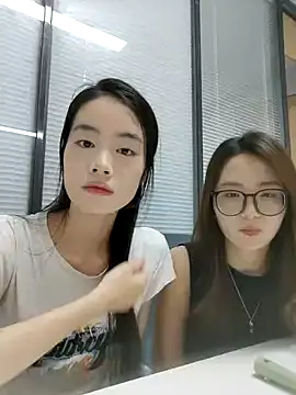linlin-99 online show from June 26, 2026, 7:14 am