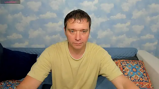 MenyCooper online show from August 2, 2026, 4:44 am