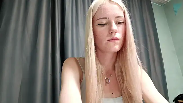 TabathaLalone online show from June 26, 2026, 2:23 pm