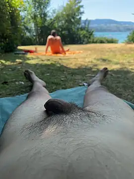 pisellonedoro26 online show from July 12, 2026, 10:38 am