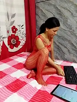Snapshot of Tigermag chatting on July 26, 2026, 4:52 am Tigermag online show from July 26, 2026, 4:52 am
