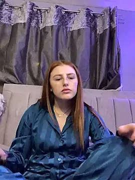 Redvelvetxx2 online show from July 2, 2026, 11:33 pm