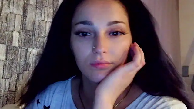 Eda kiss online show from June 27, 2026, 5:41 pm