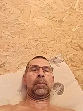 Laurent0579 online show from June 27, 2026, 1:50 pm