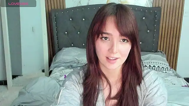 Snapshot of littlesofig chatting on July 1, 2026, 4:46 am littlesofig online show from July 1, 2026, 4:46 am