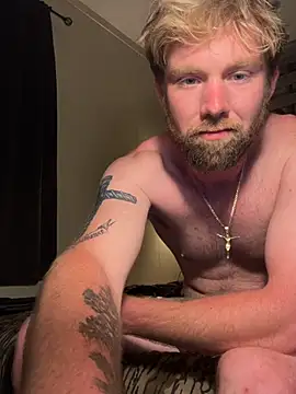 Drakeeestarr online show from July 14, 2026, 4:17 am
