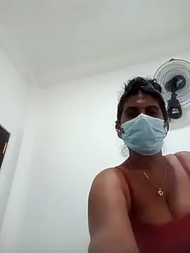 dimopussy online show from July 7, 2026, 6:47 am