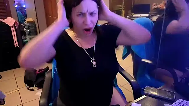 Snapshot of imisamoore69 chatting on March 8, 2026, 9:12 am imisamoore69 online show from March 8, 2026, 9:12 am