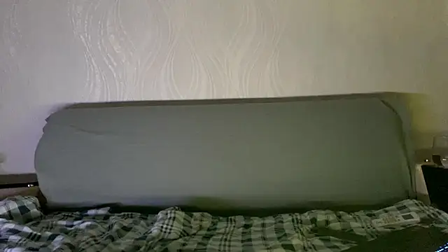 Snapshot of vladikgiant chatting on July 2, 2026, 9:54 pm vladikgiant online show from July 2, 2026, 9:54 pm