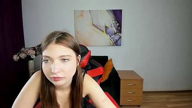 MeganBellc online show from July 7, 2026, 6:47 am